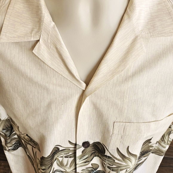 Vintage RJC Hawaiian Short Sleeve Collared Button Down Shirt - Picture 5 of 9